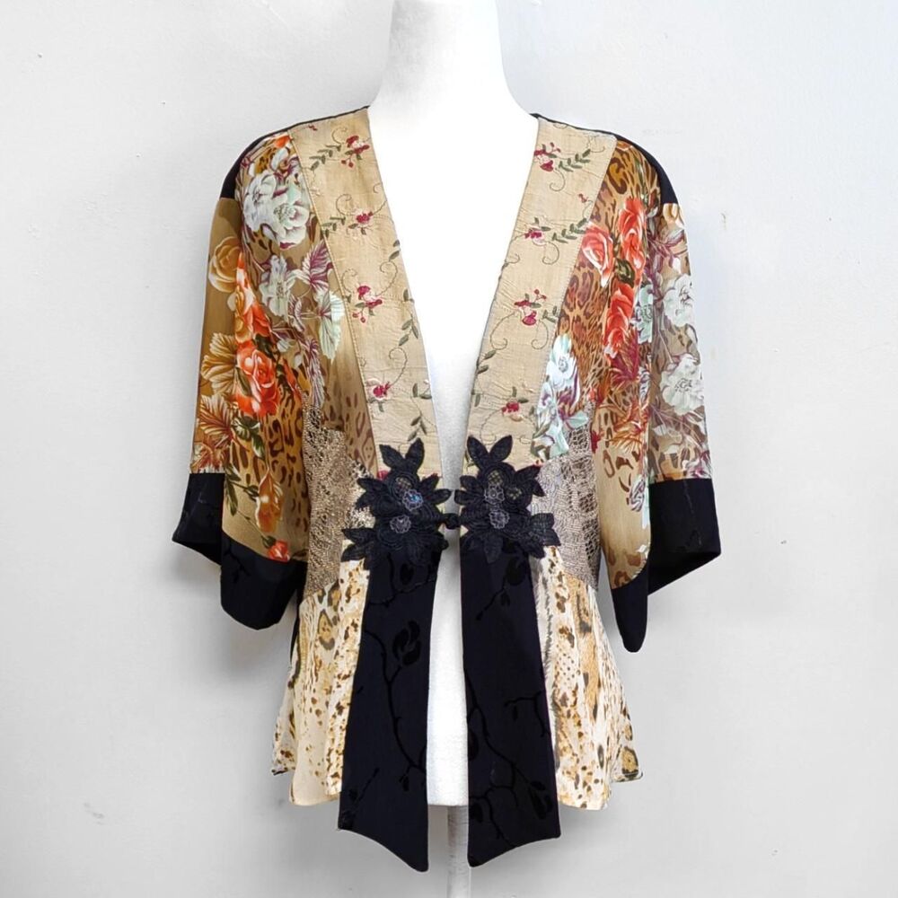 Vintage Spencer Alexis Black & Cream Floral Lace Patchwork Kimono | Size M